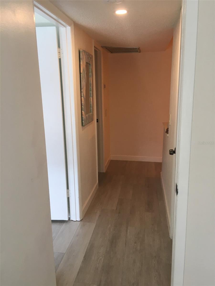 317 Rex Pl #g Property Photo 13