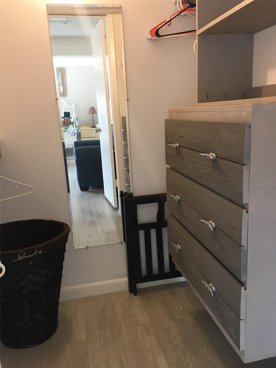 317 Rex Pl #g Property Photo 28