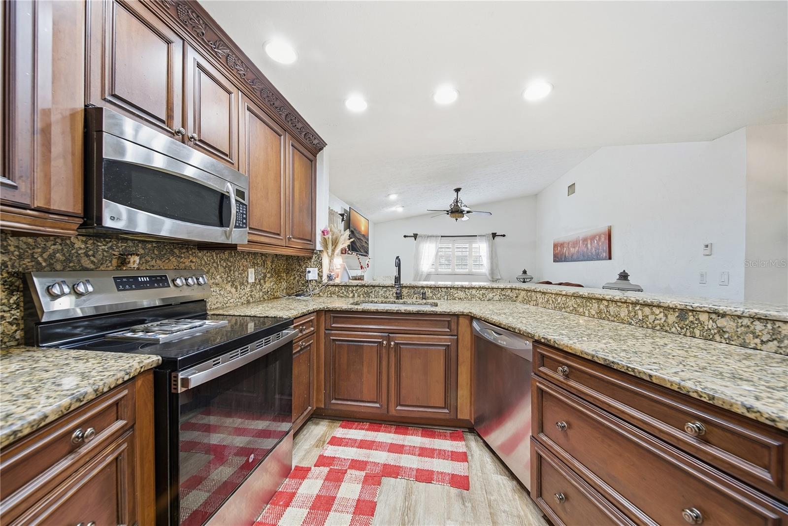 4602 Buckeye Rd Property Photo 18