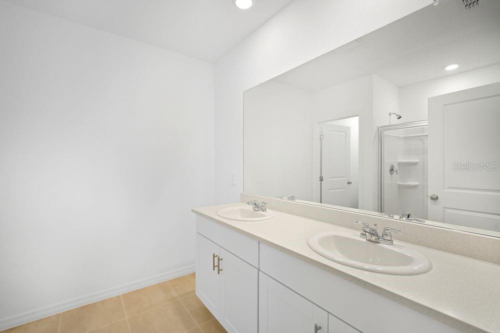 13520 Tropical Breeze Way Property Photo 12