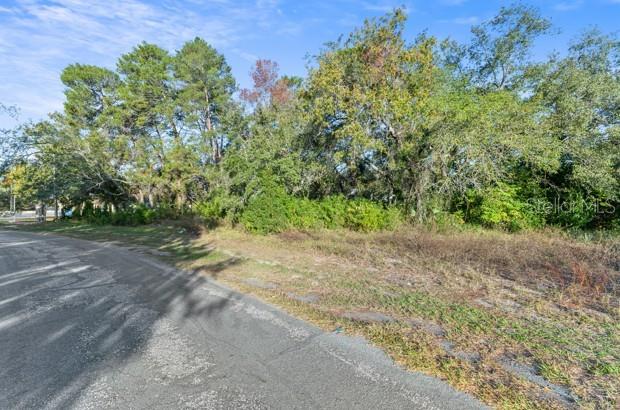 7939 Rhanbuoy Rd Property Photo 9