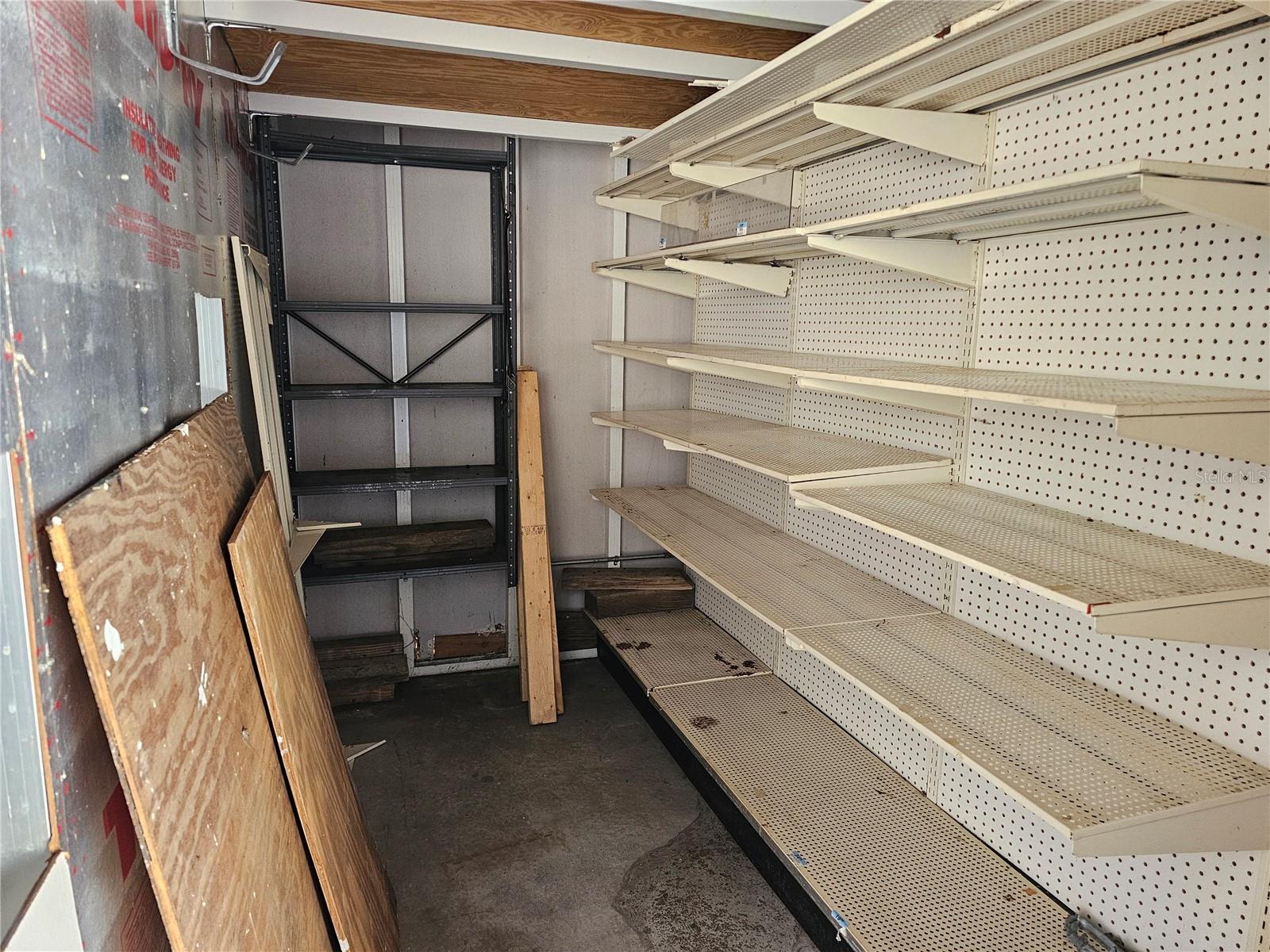 101 Dolphin Dr N Property Photo 34