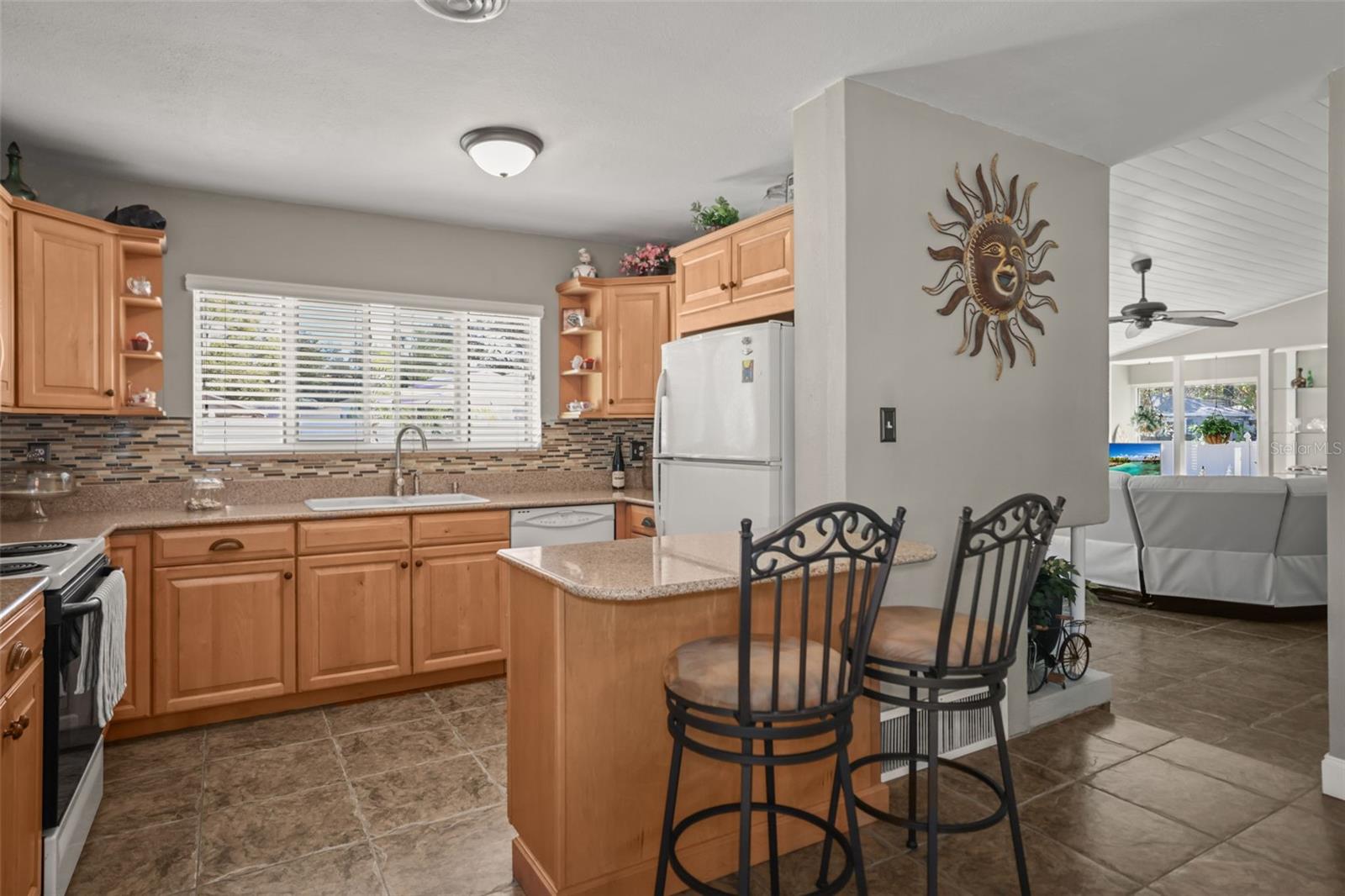 55 Valencia Dr Property Photo 10