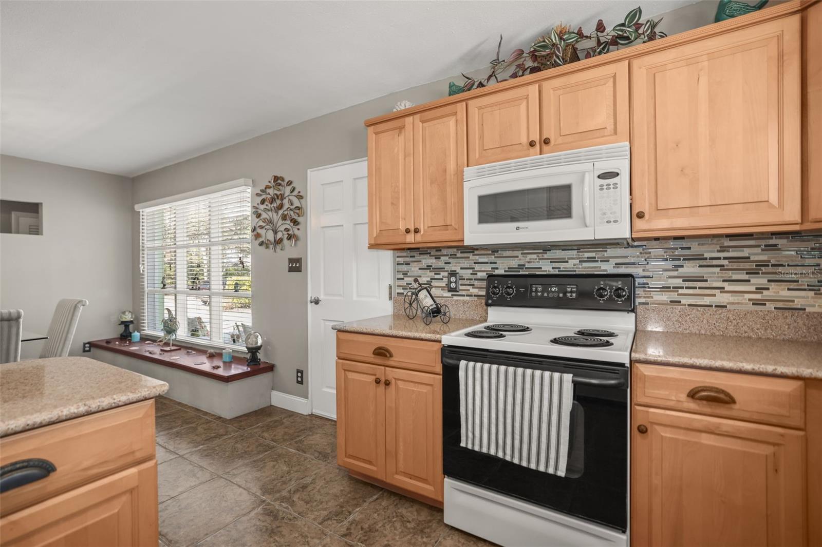 55 Valencia Dr Property Photo 12