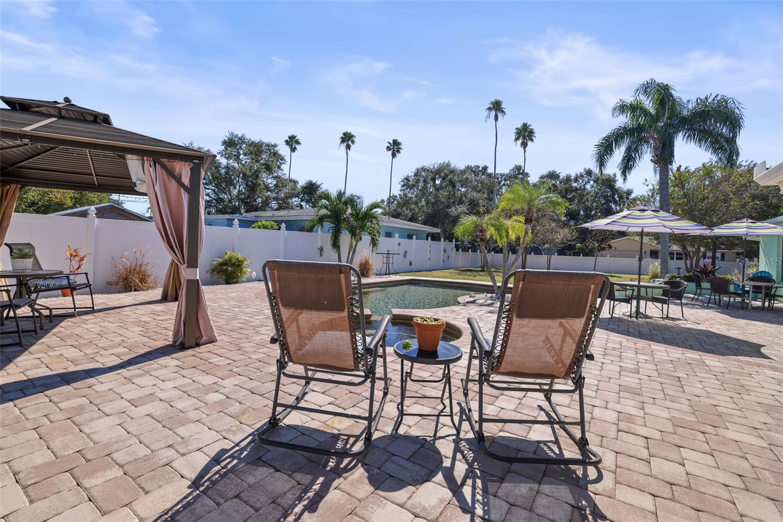 55 Valencia Dr Property Photo 14