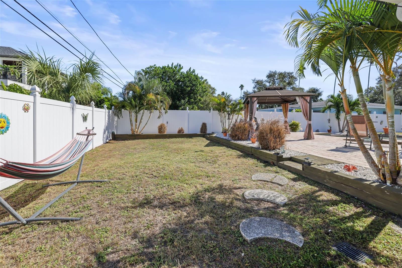 55 Valencia Dr Property Photo 56