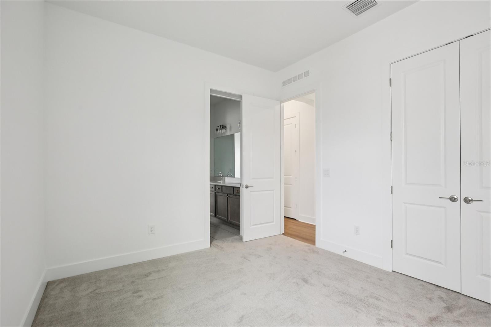 8218 Golden Beach Ct Property Photo 21