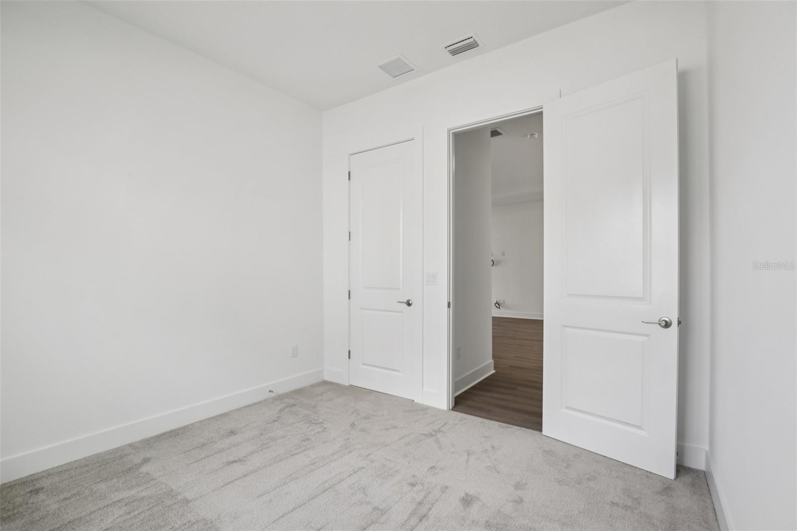 8218 Golden Beach Ct Property Photo 25