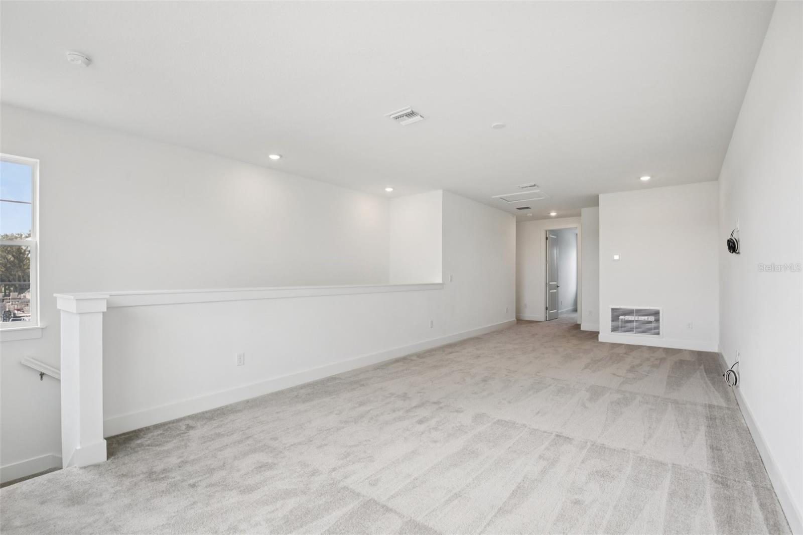 8218 Golden Beach Ct Property Photo 29