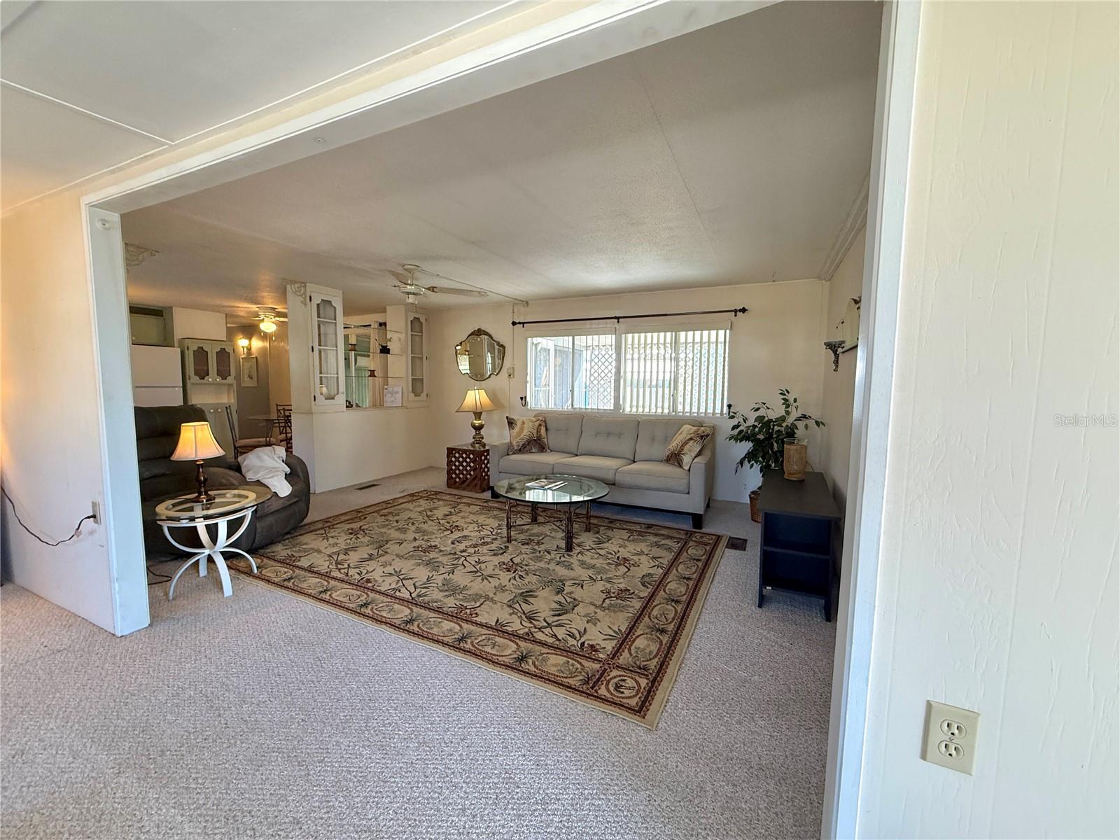 123 Saint Kitts Way Property Photo 4
