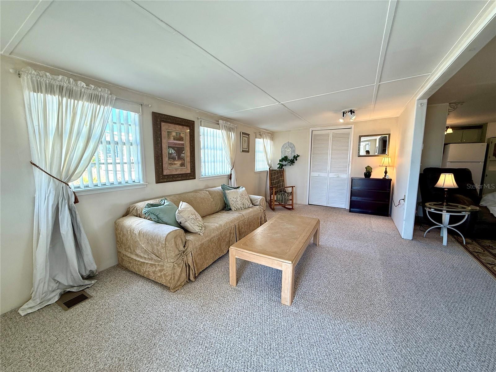 123 Saint Kitts Way Property Photo 7