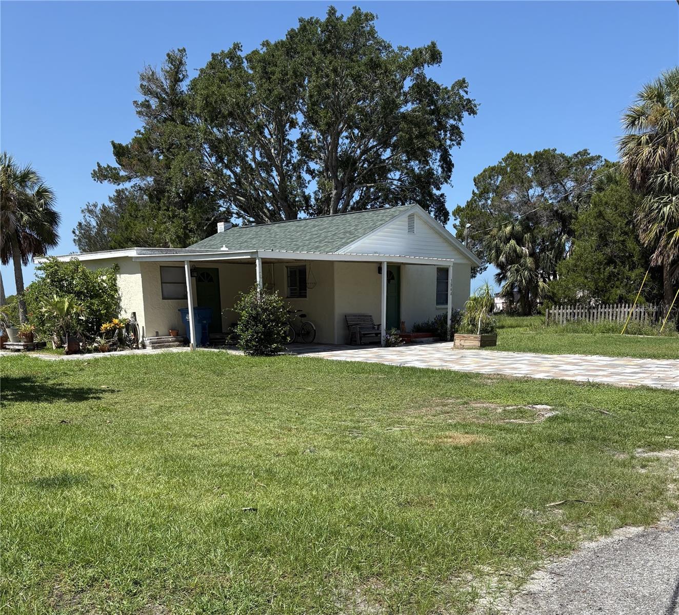 3044 Sunset Vista Dr Property Photo 2