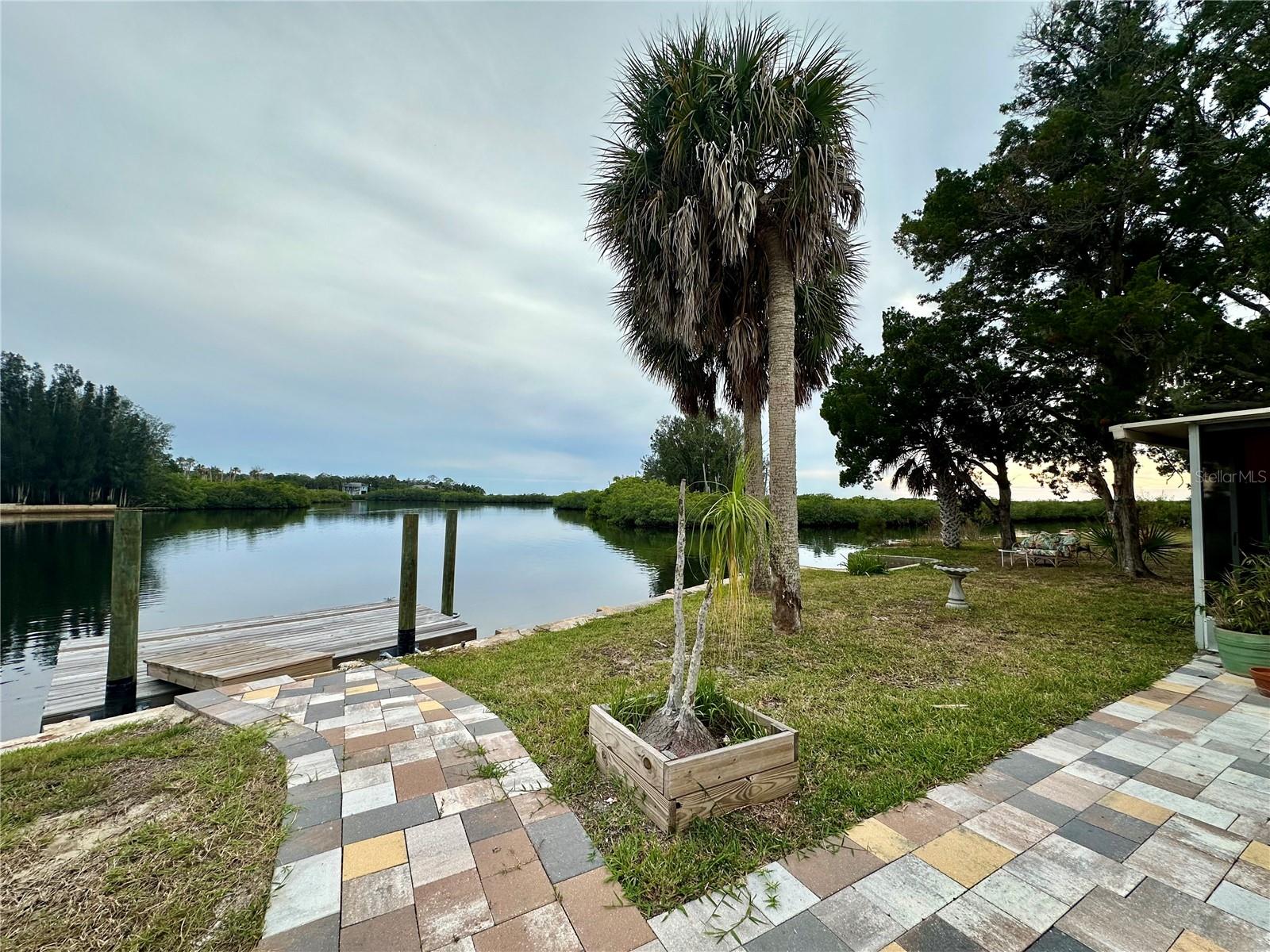 3044 Sunset Vista Dr Property Photo 24