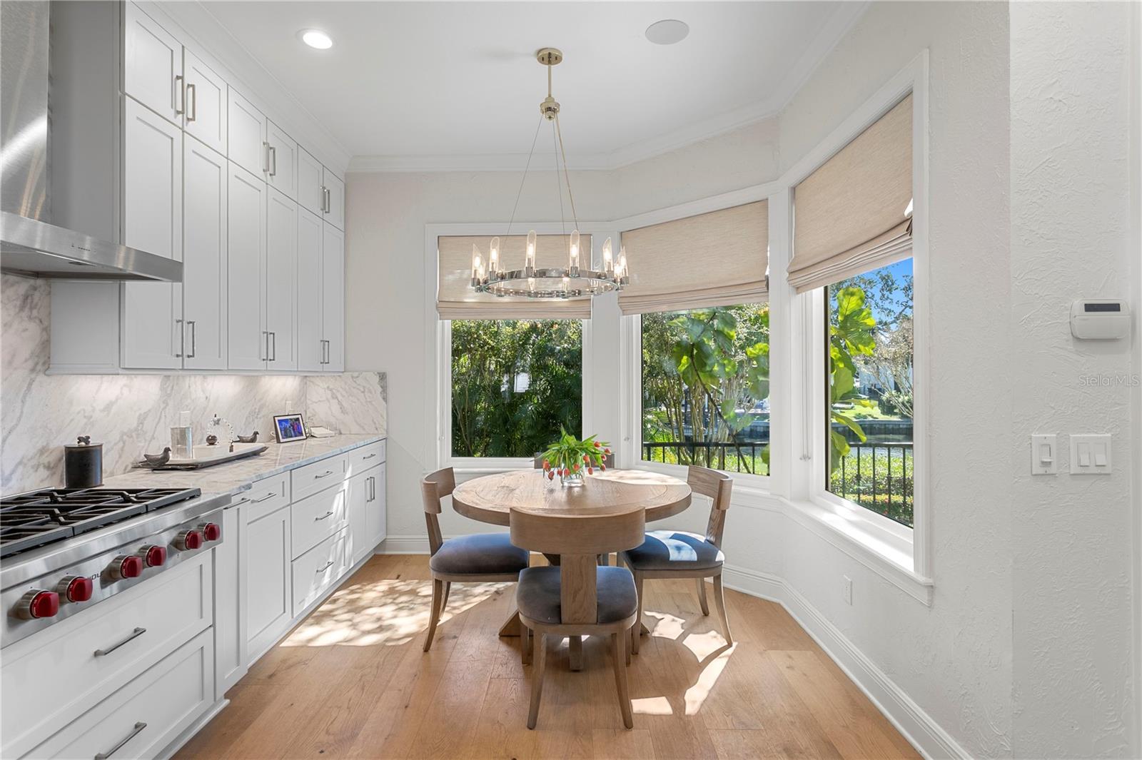 2633 N Dundee St Property Photo 19