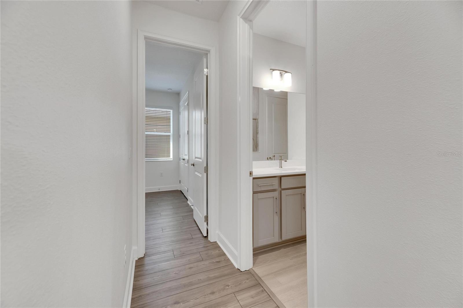 923 Signet Dr Property Photo 49