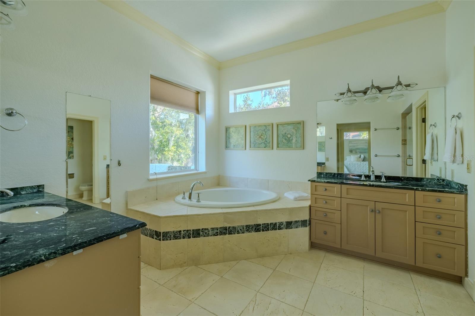 4605 W Vasconia St Property Photo 50