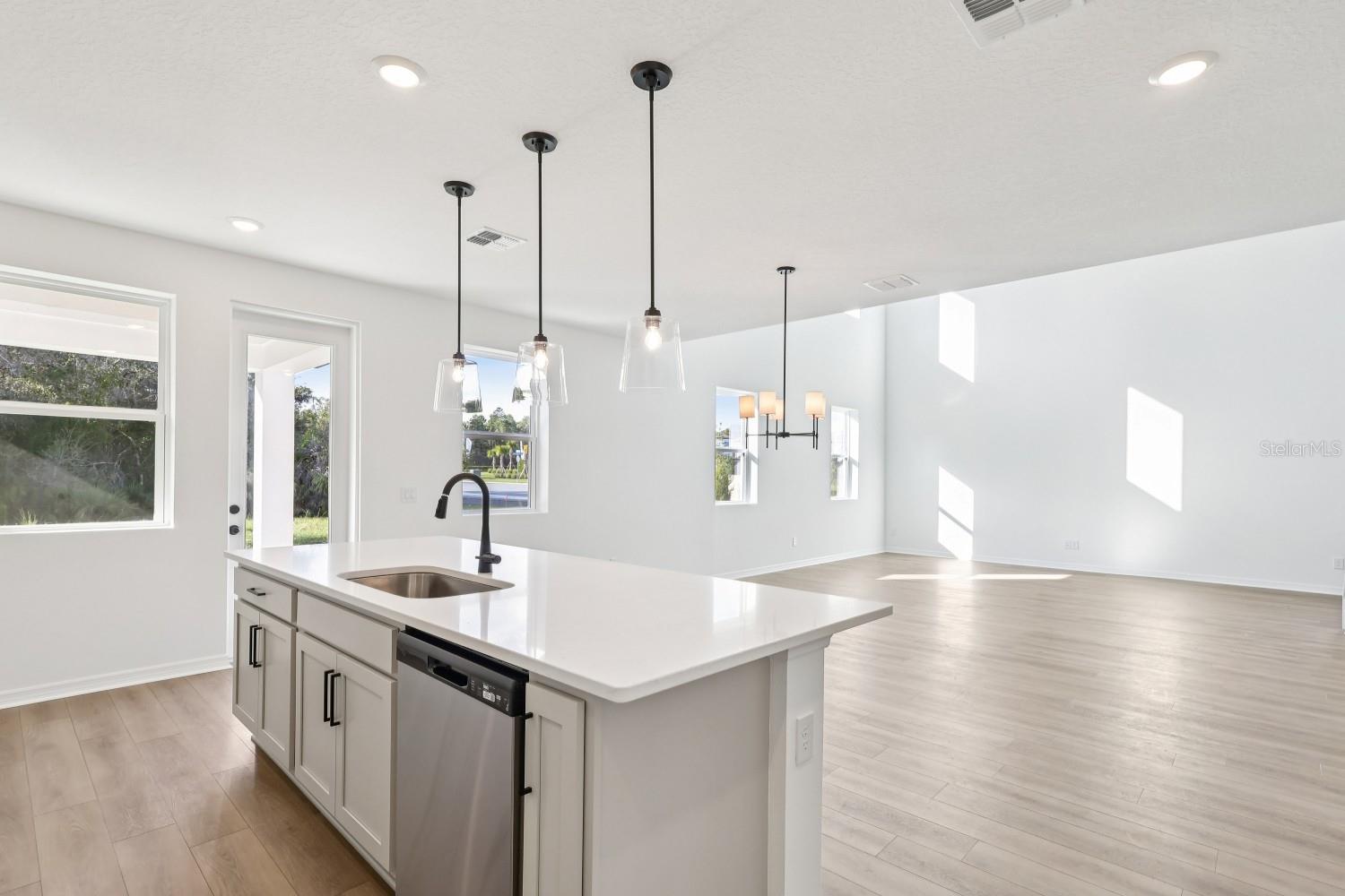 2298 Broadbrook Drive Property Photo 15