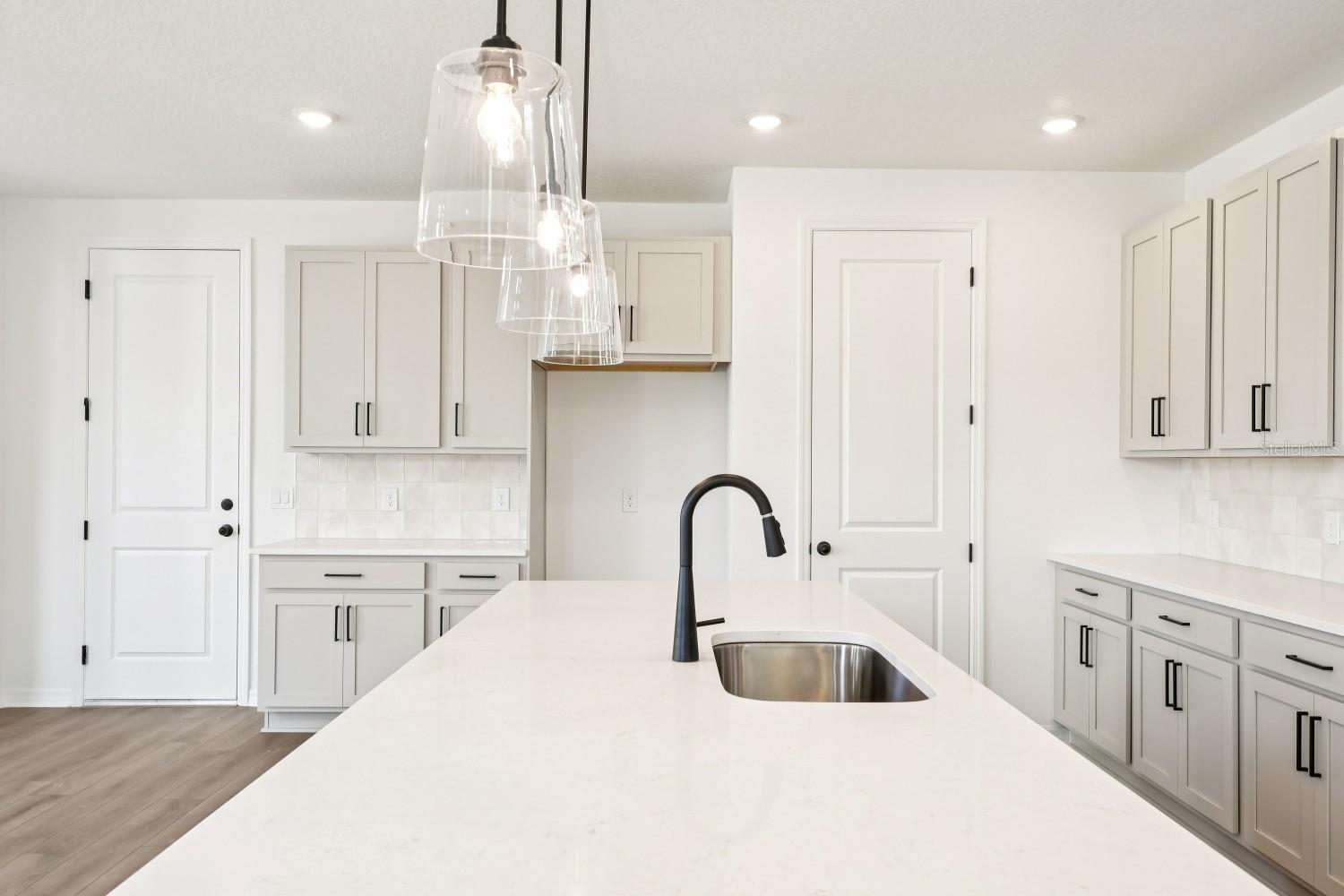 2298 Broadbrook Drive Property Photo 16