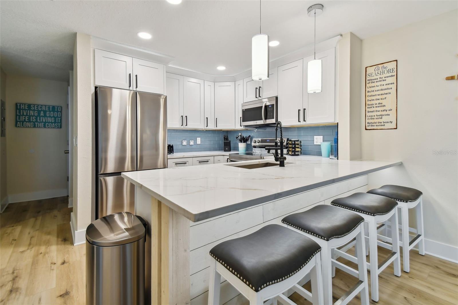 315 Medallion Blvd #e Property Photo 13