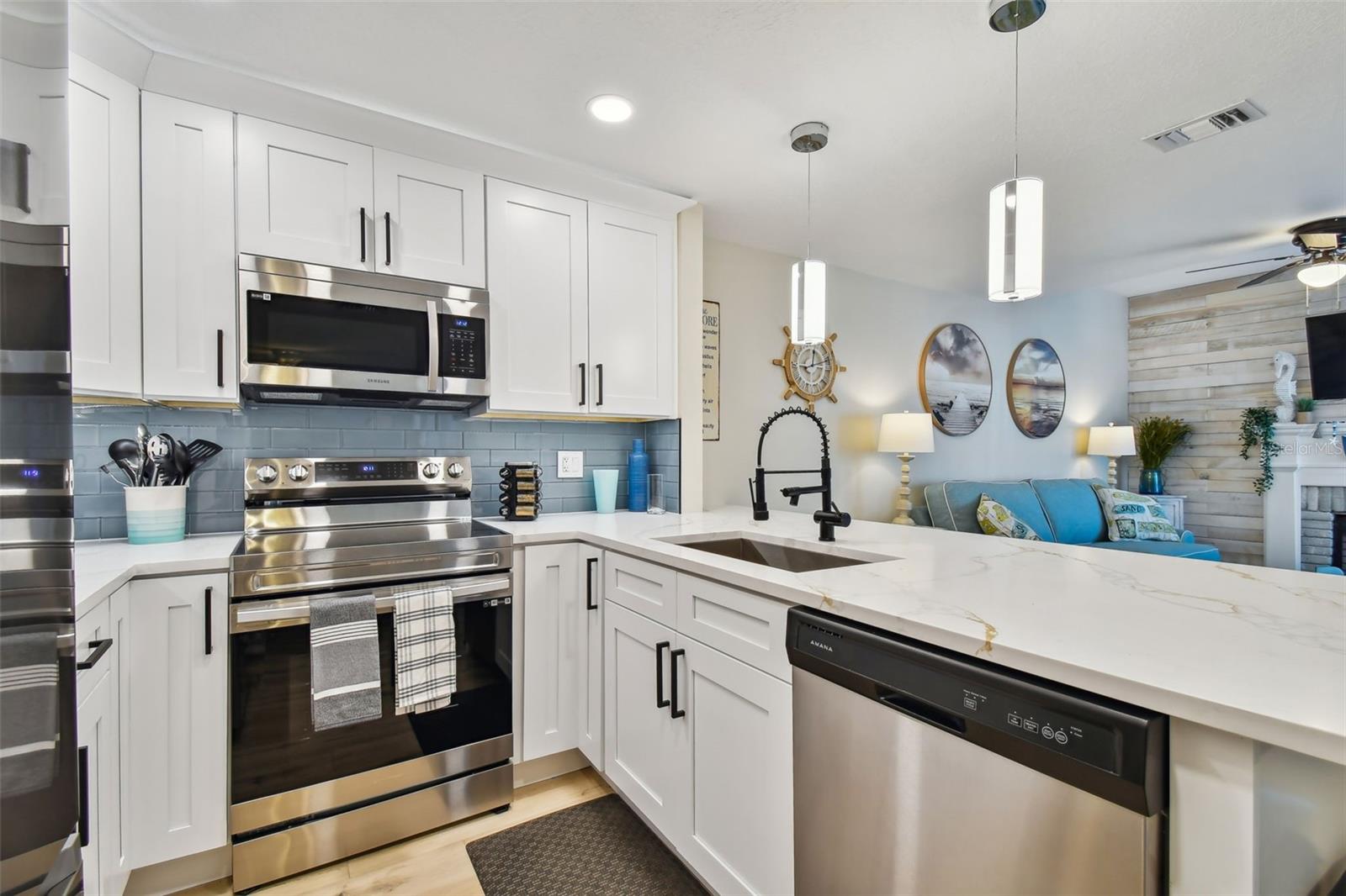 315 Medallion Blvd #e Property Photo 15