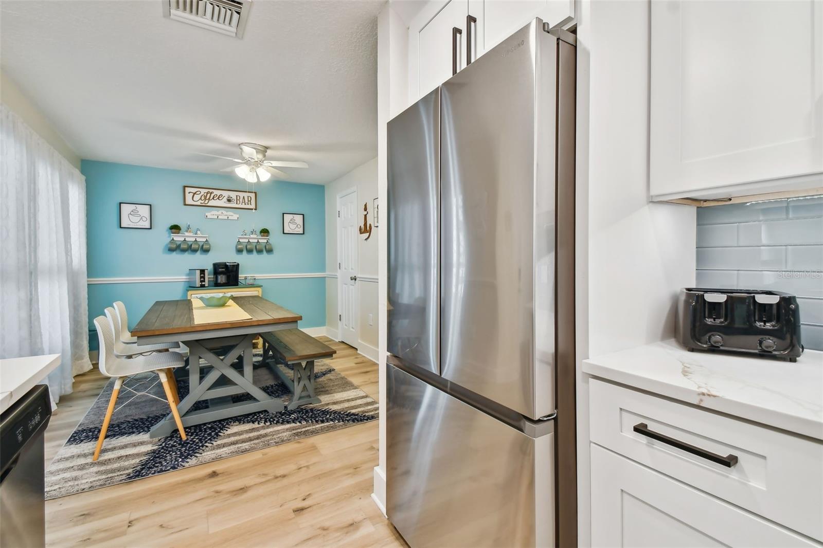 315 Medallion Blvd #e Property Photo 17