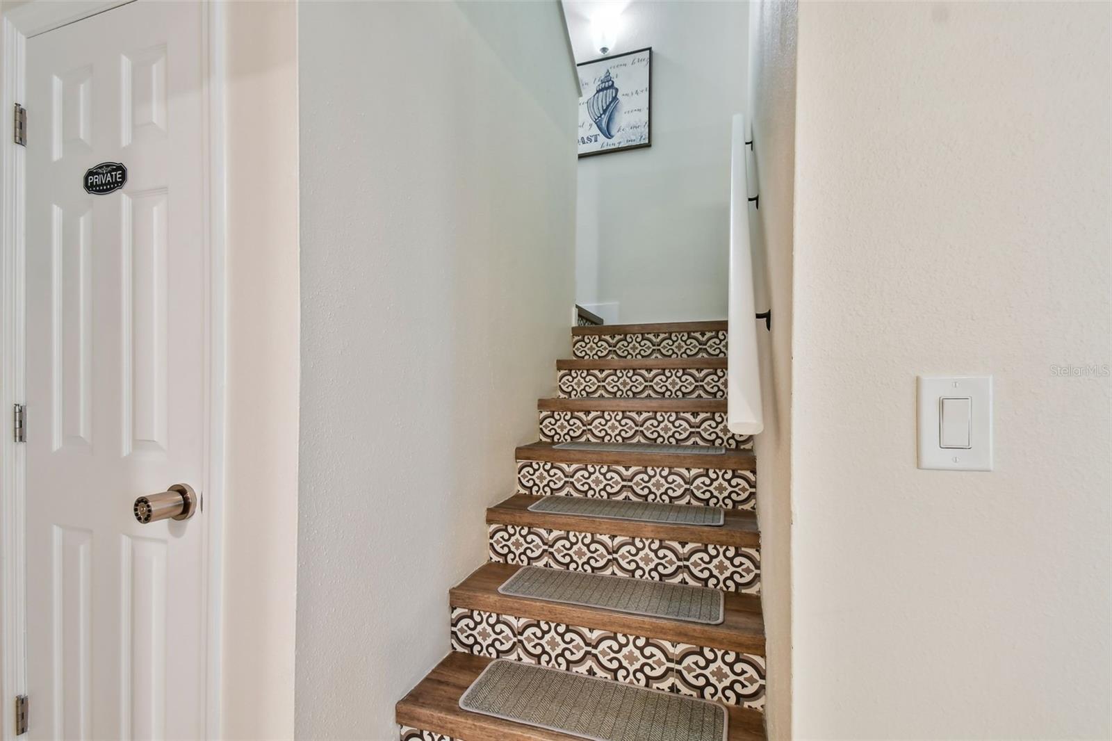 315 Medallion Blvd #e Property Photo 32