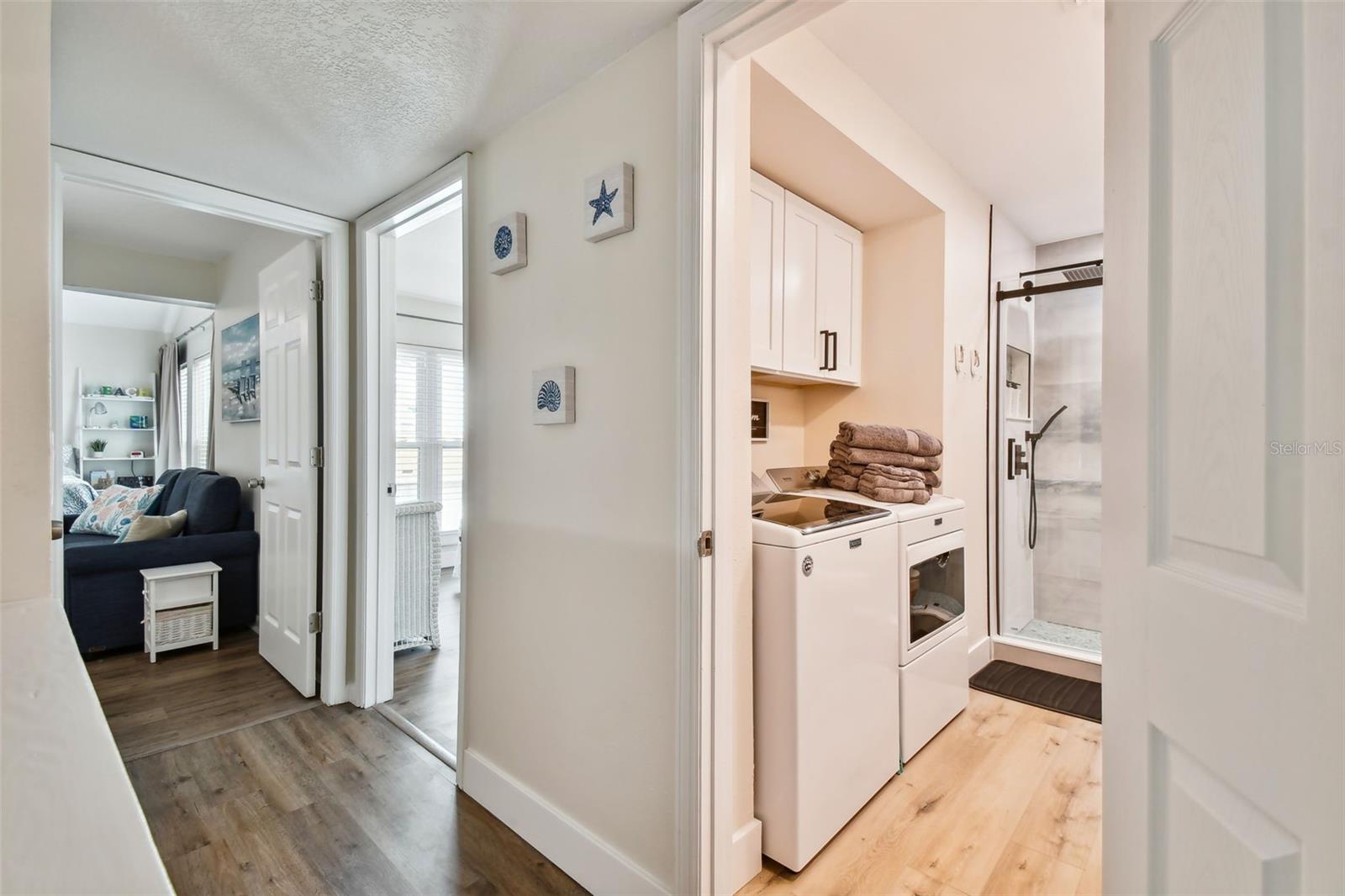 315 Medallion Blvd #e Property Photo 33