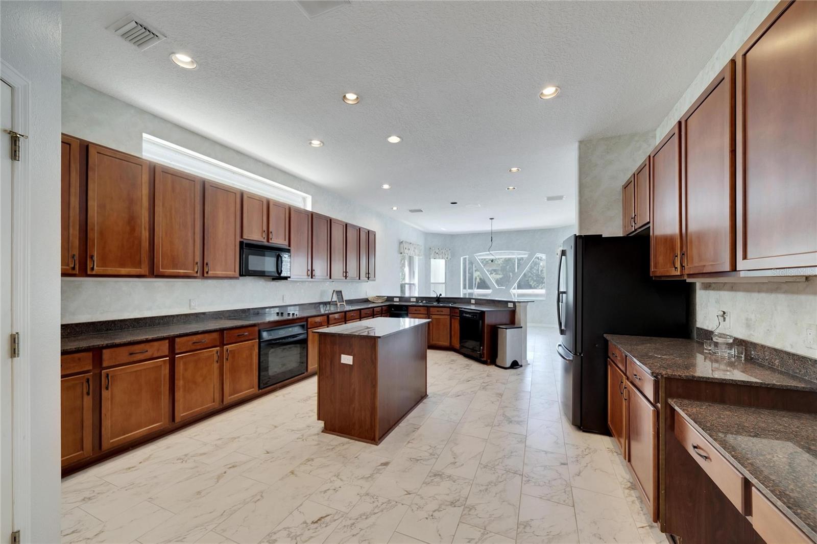 17904 Cachet Isle Dr Property Photo 13
