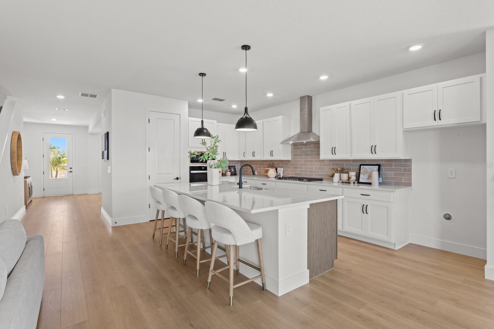 7770 Ocean Spray Trl Property Photo 3