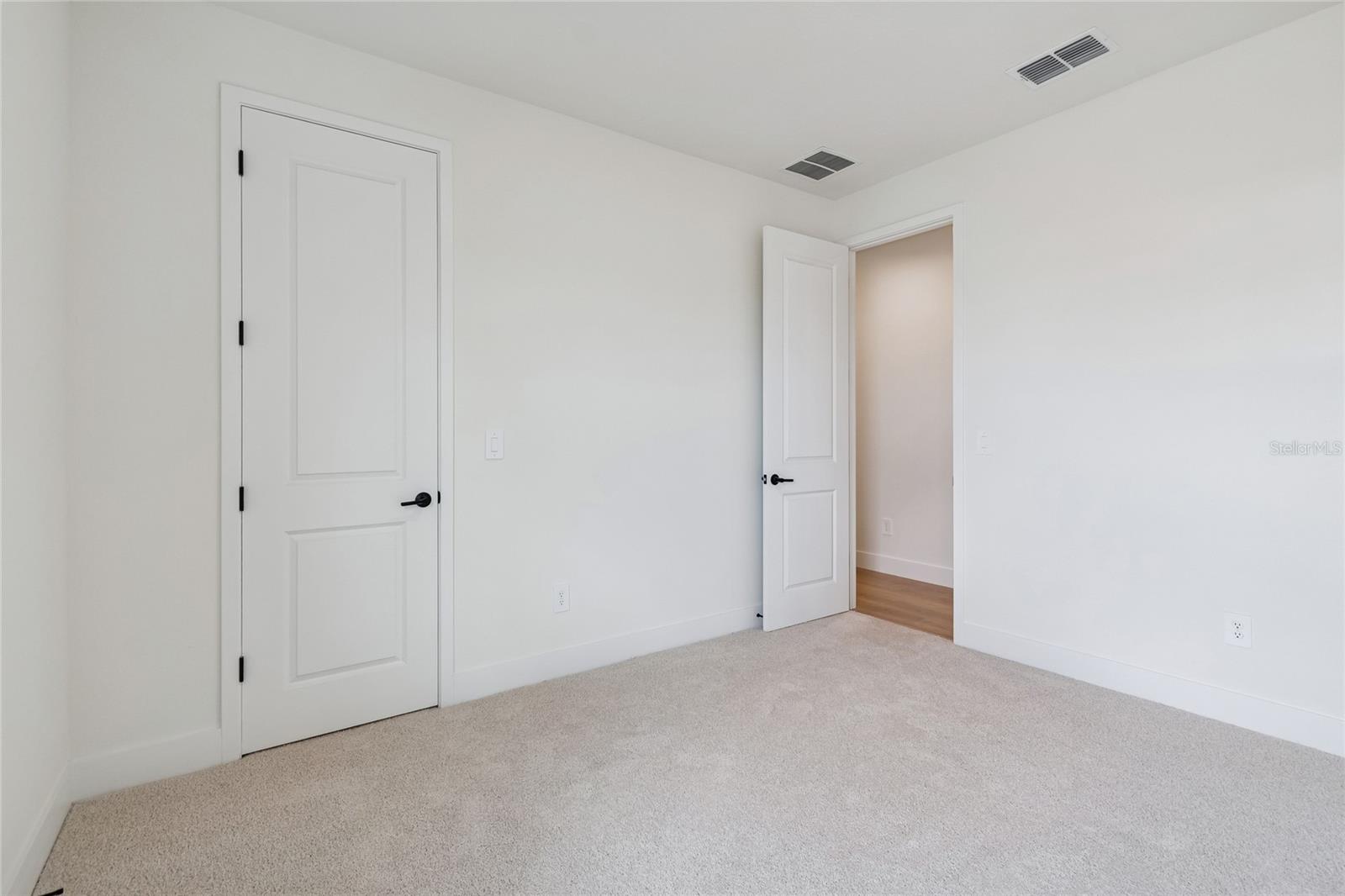 7770 Ocean Spray Trl Property Photo 33