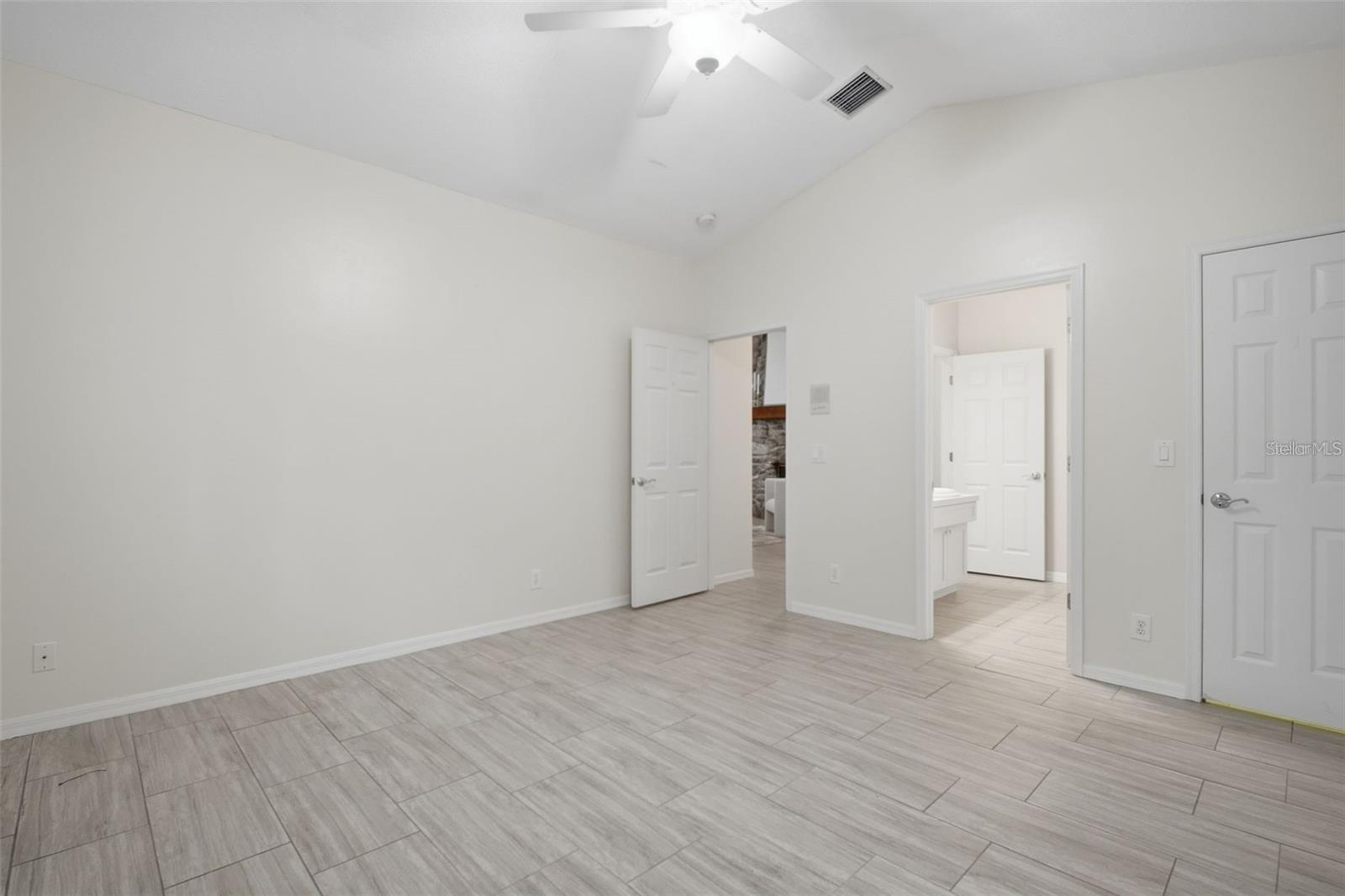 266 Florida Blvd Property Photo 43