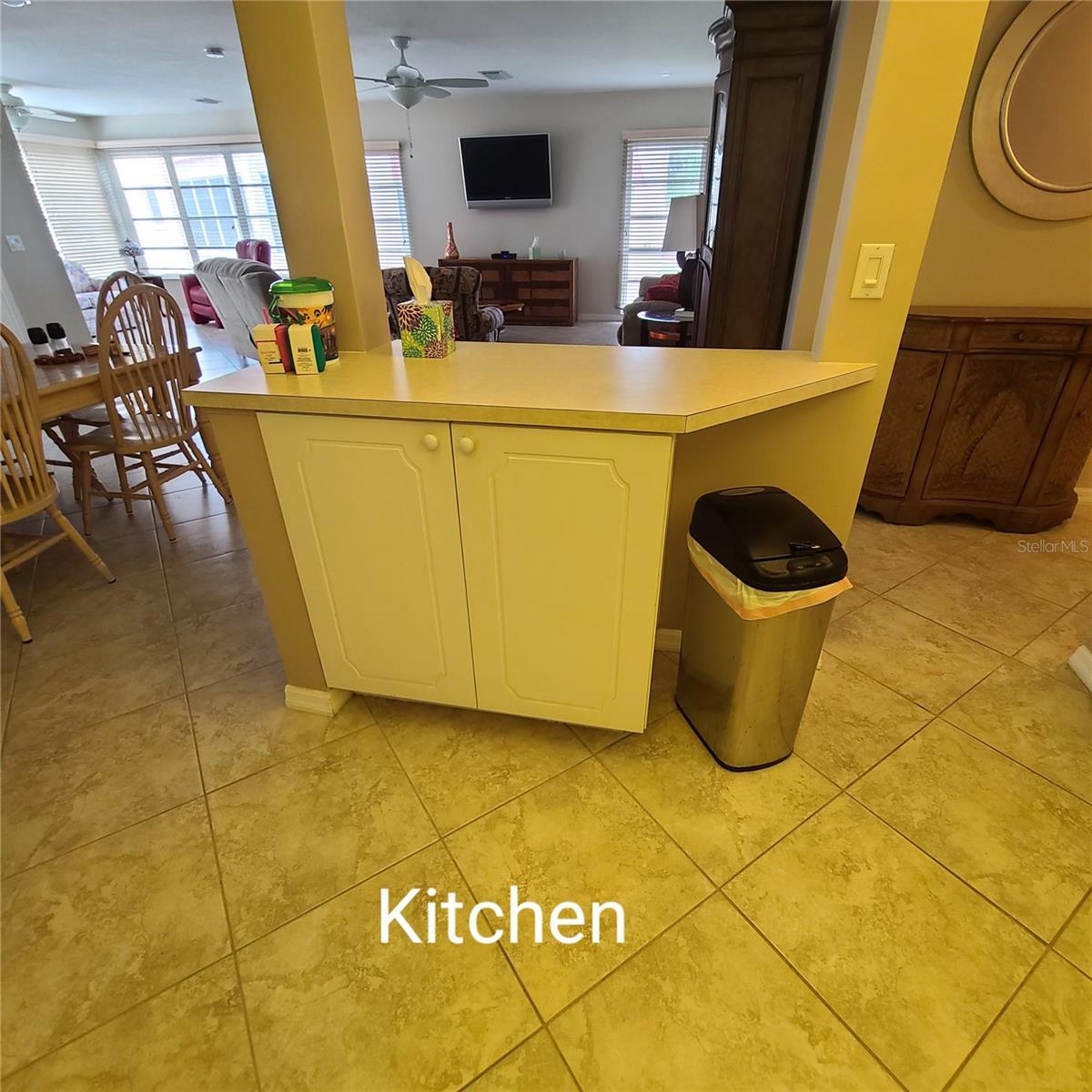 220 Buttonwood Cir #220 Property Photo 13