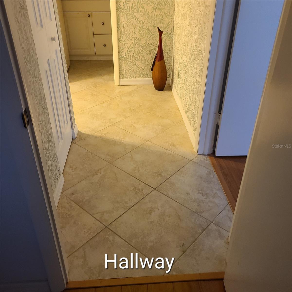 220 Buttonwood Cir #220 Property Photo 19