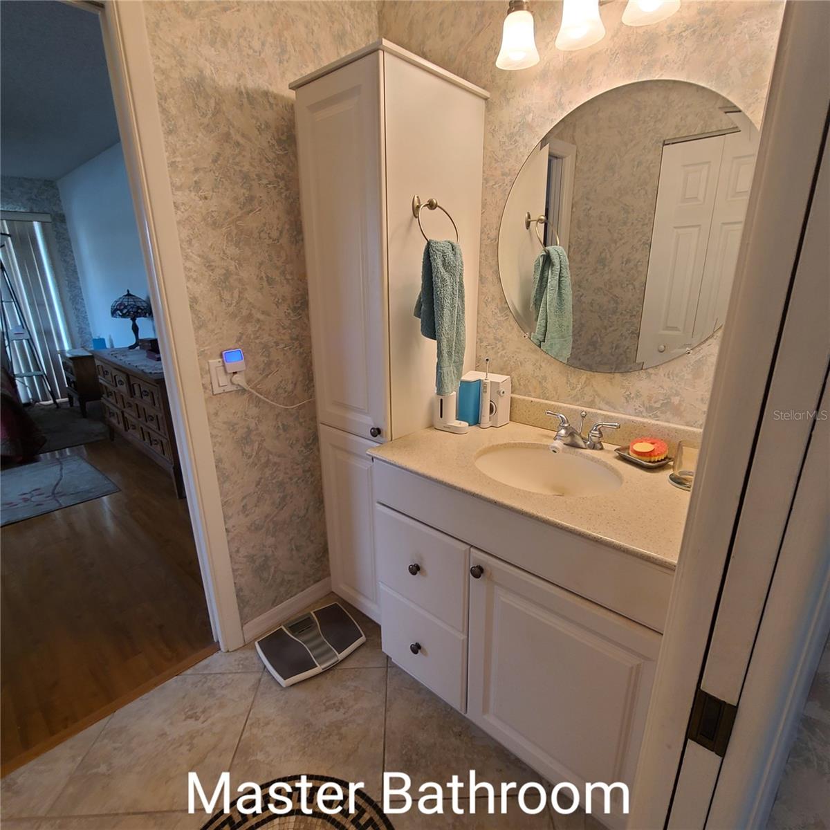 220 Buttonwood Cir #220 Property Photo 28