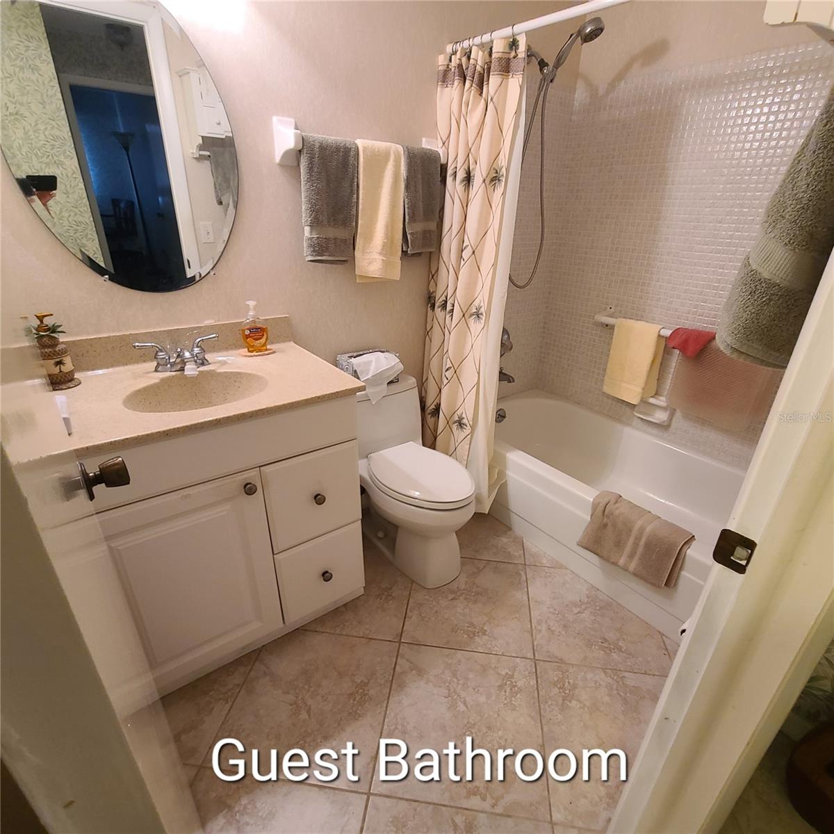 220 Buttonwood Cir #220 Property Photo 38