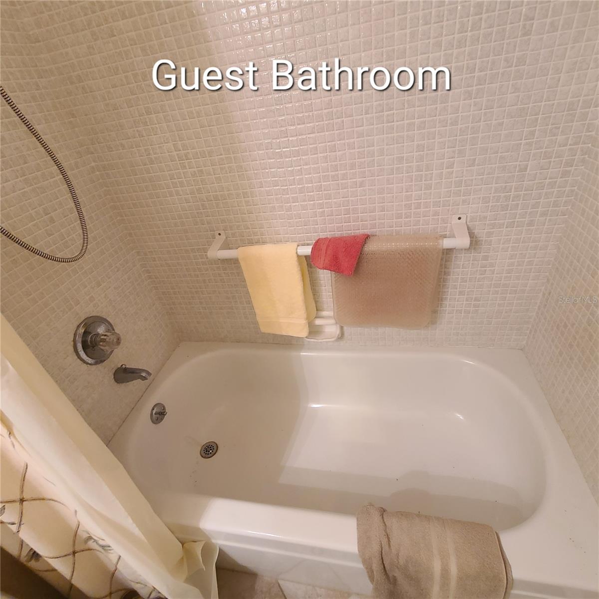 220 Buttonwood Cir #220 Property Photo 40