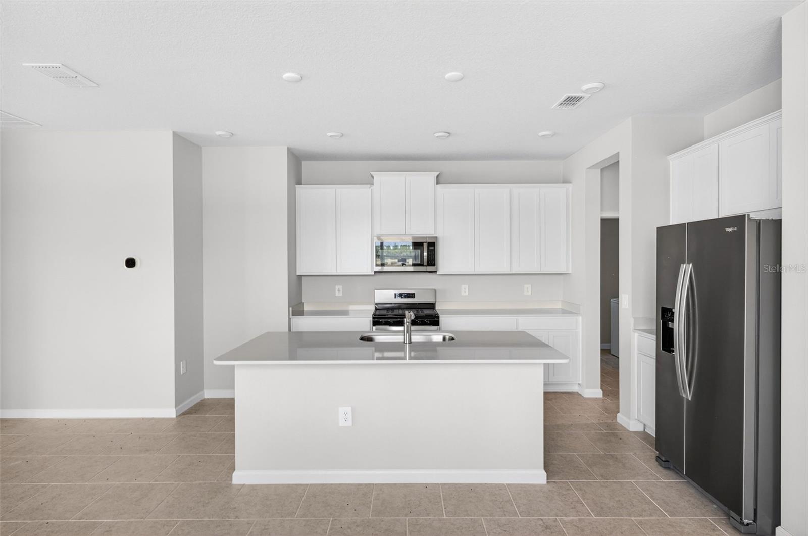 13010 Sunseed St Property Photo 7