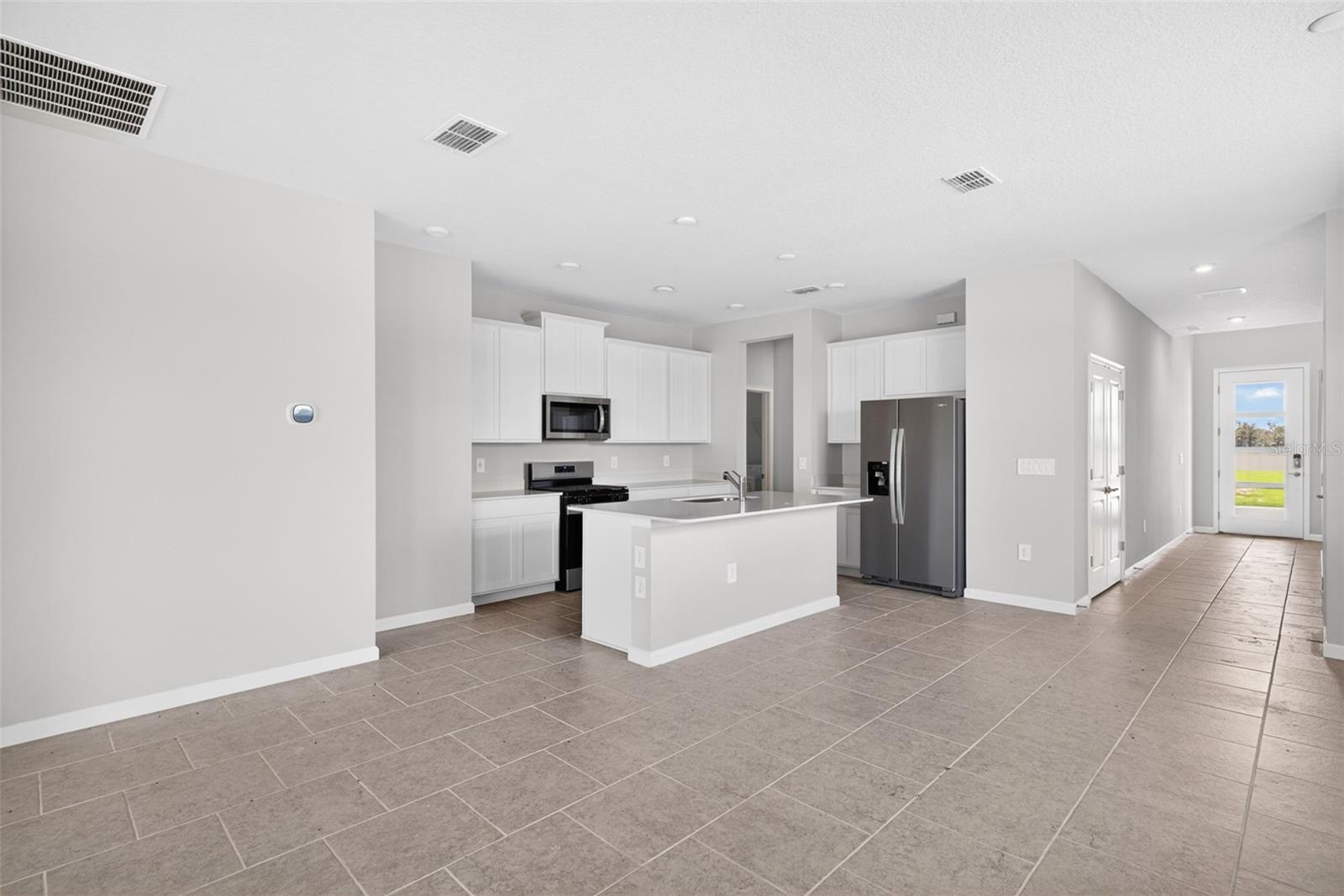13010 Sunseed St Property Photo 8