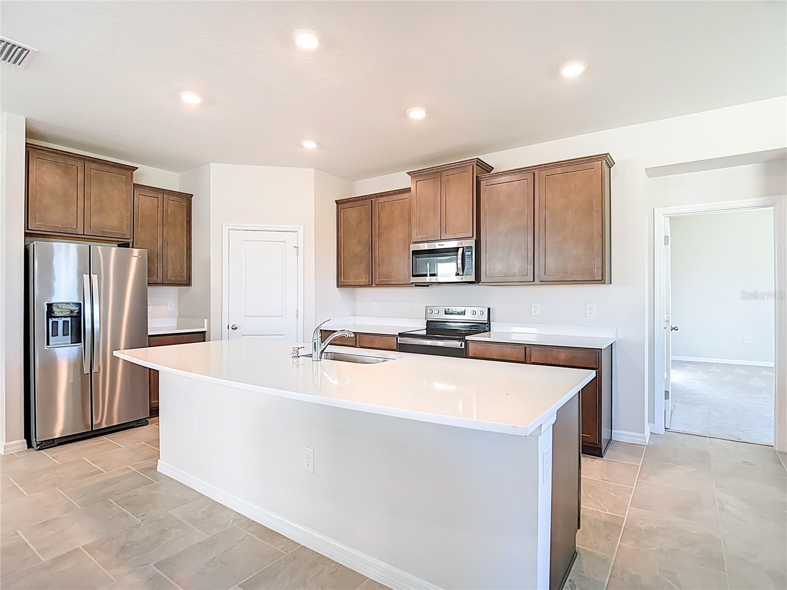 10471 Bridgegate Heights Loop Property Photo 4