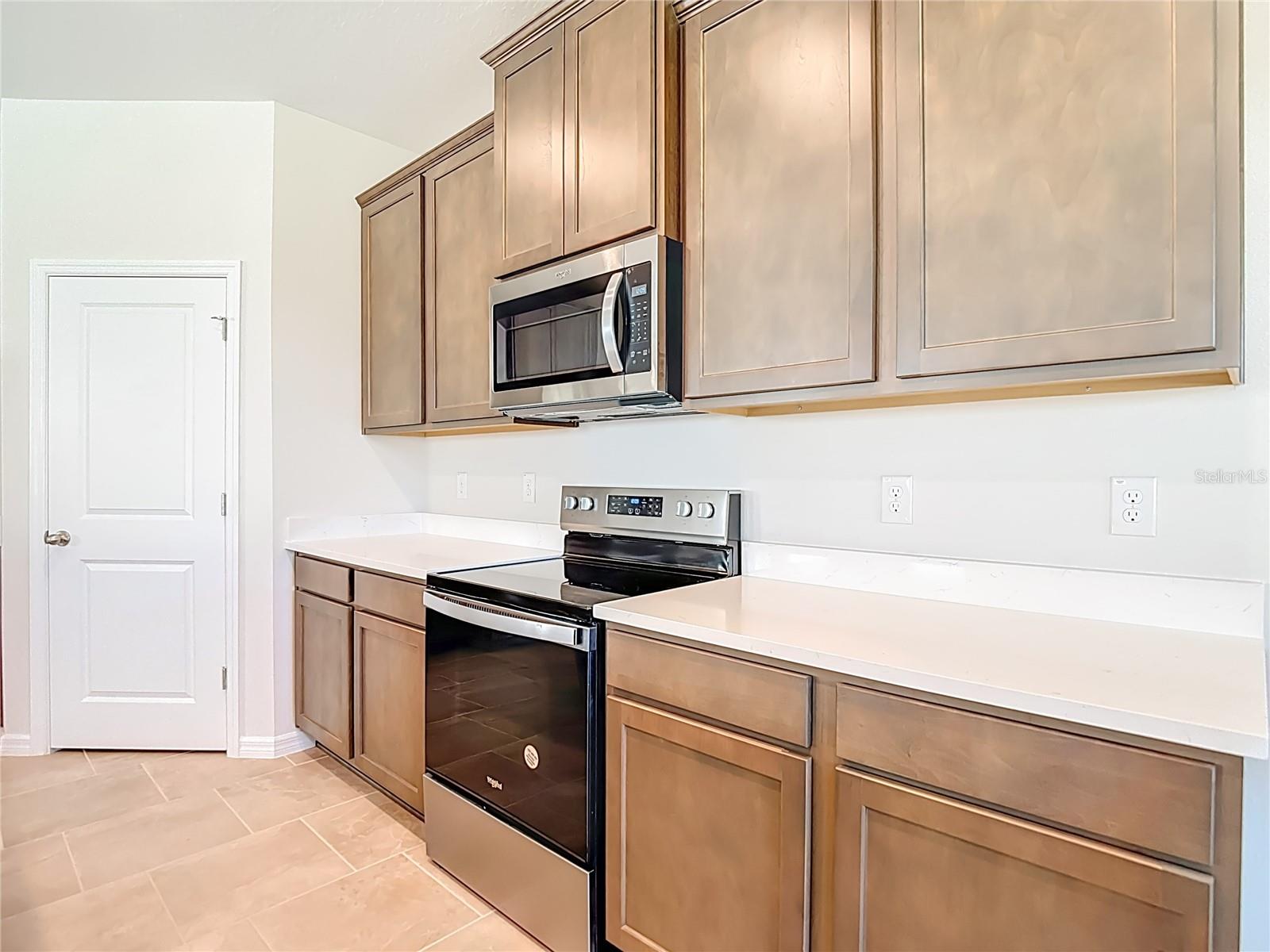 10471 Bridgegate Heights Loop Property Photo 9