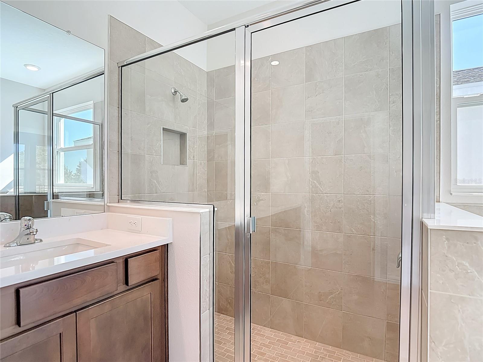 10471 Bridgegate Heights Loop Property Photo 15