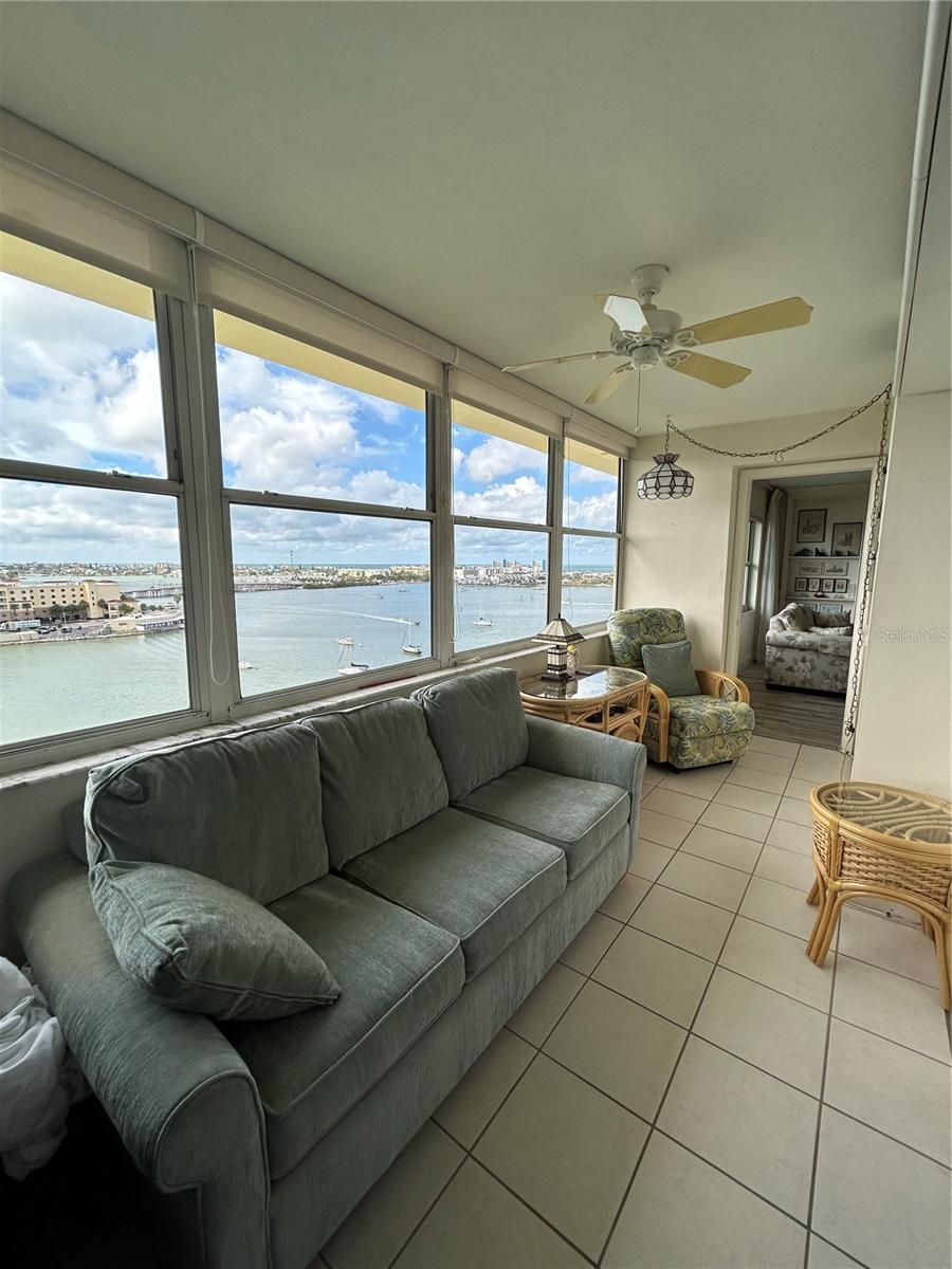 4775 Cove Cir #1202 Property Photo 12