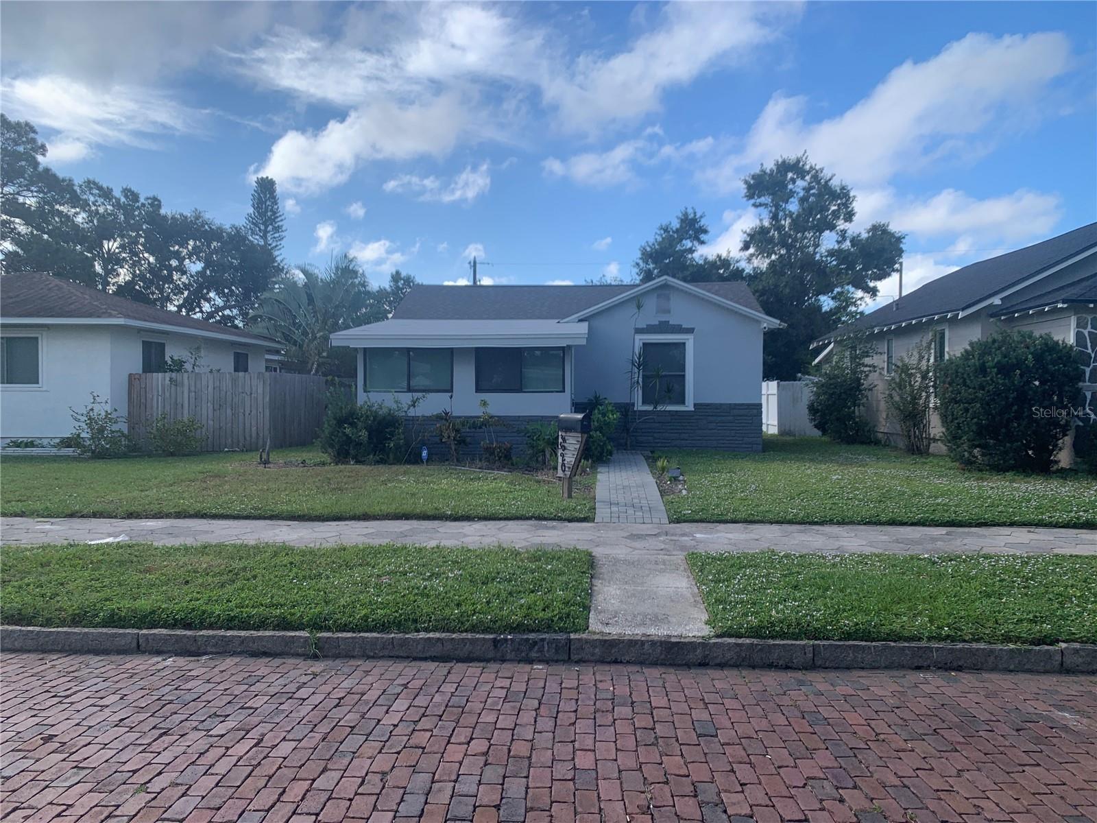 4520 Burlington Ave N Property Photo 1