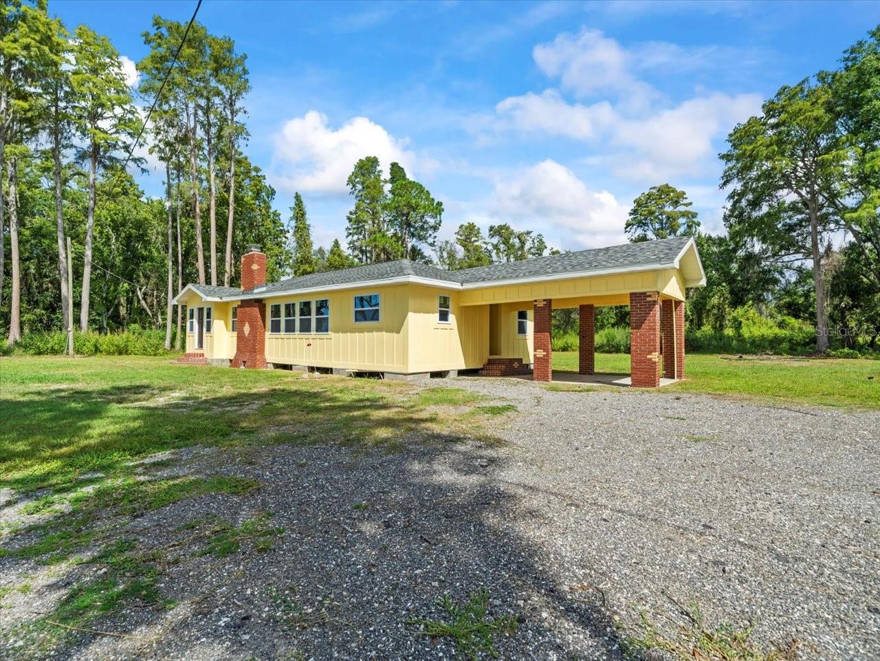 17924 Simms Rd Property Photo 1