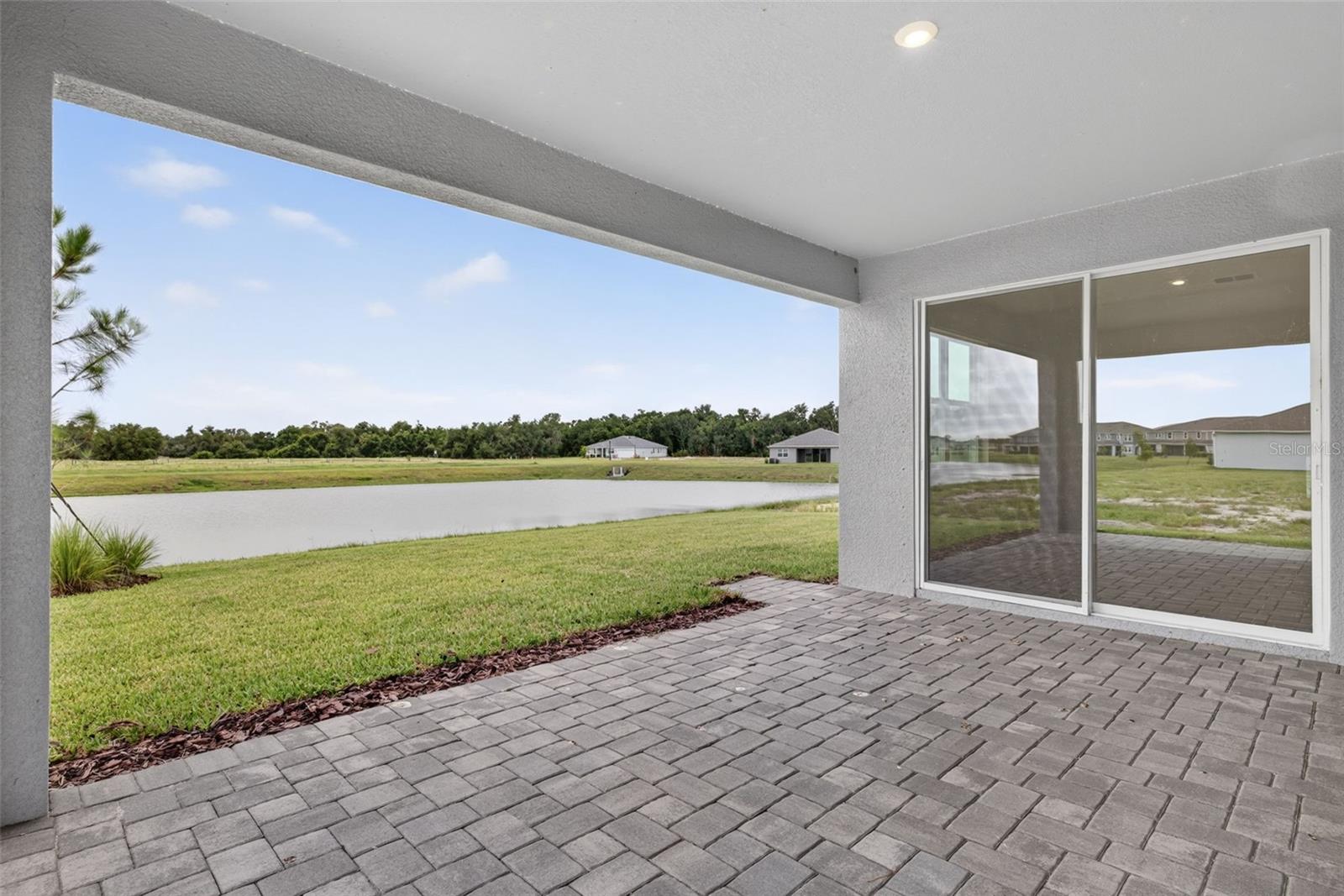 12927 Pierce St Property Photo 38