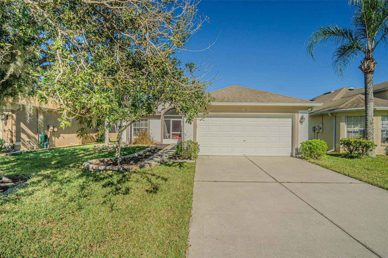 9608 Rolling Cir Property Photo 3