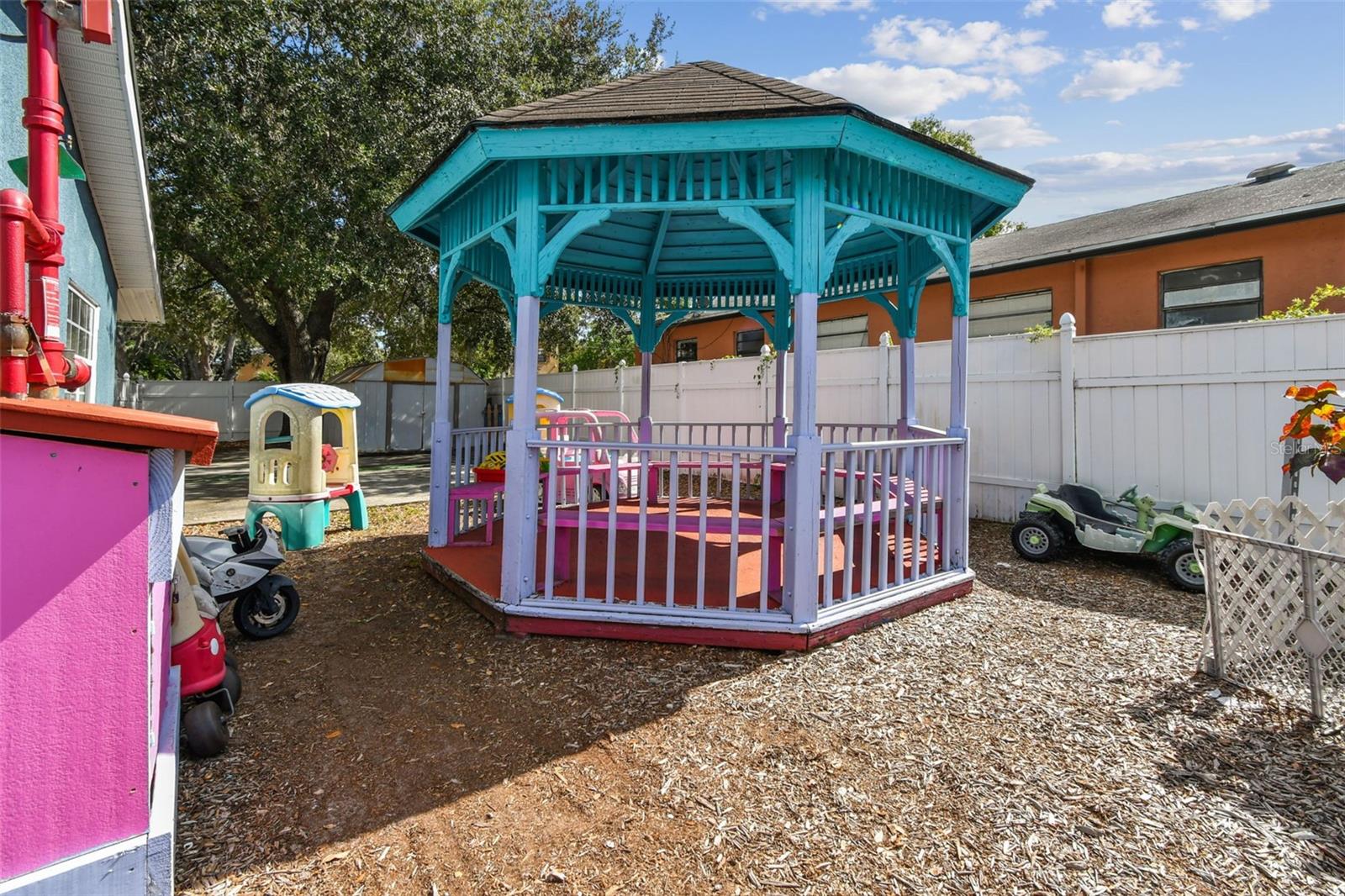 9912 N Myrtle St Property Photo 35