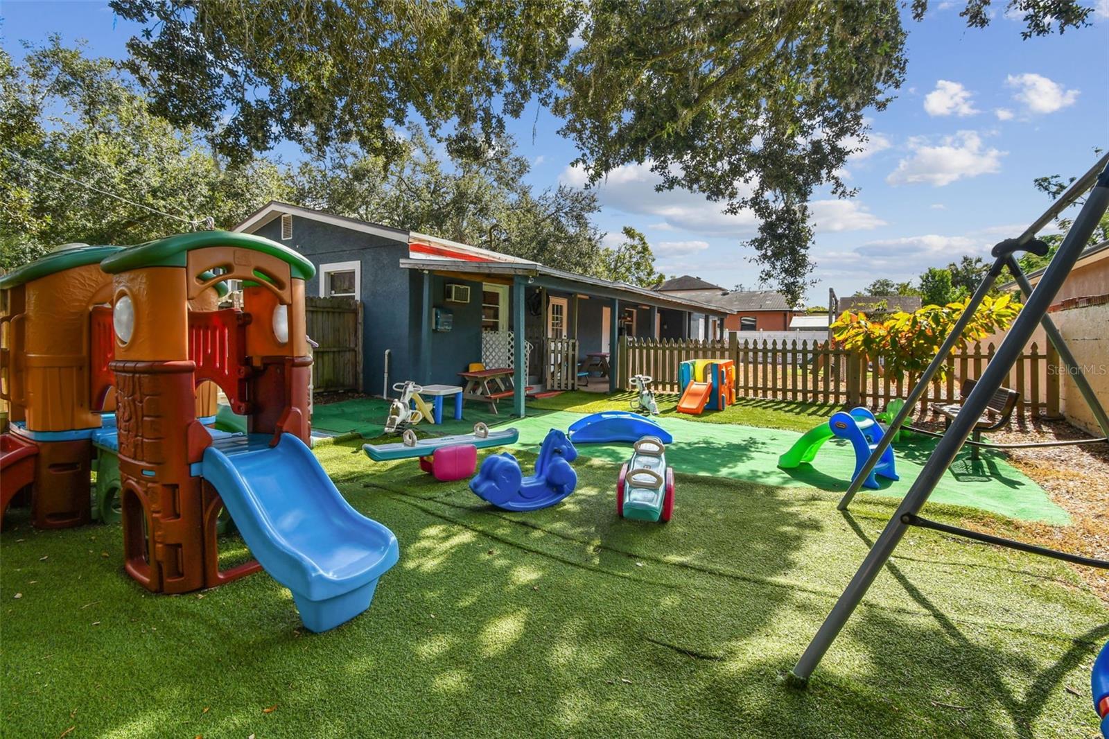 9912 N Myrtle St Property Photo 46