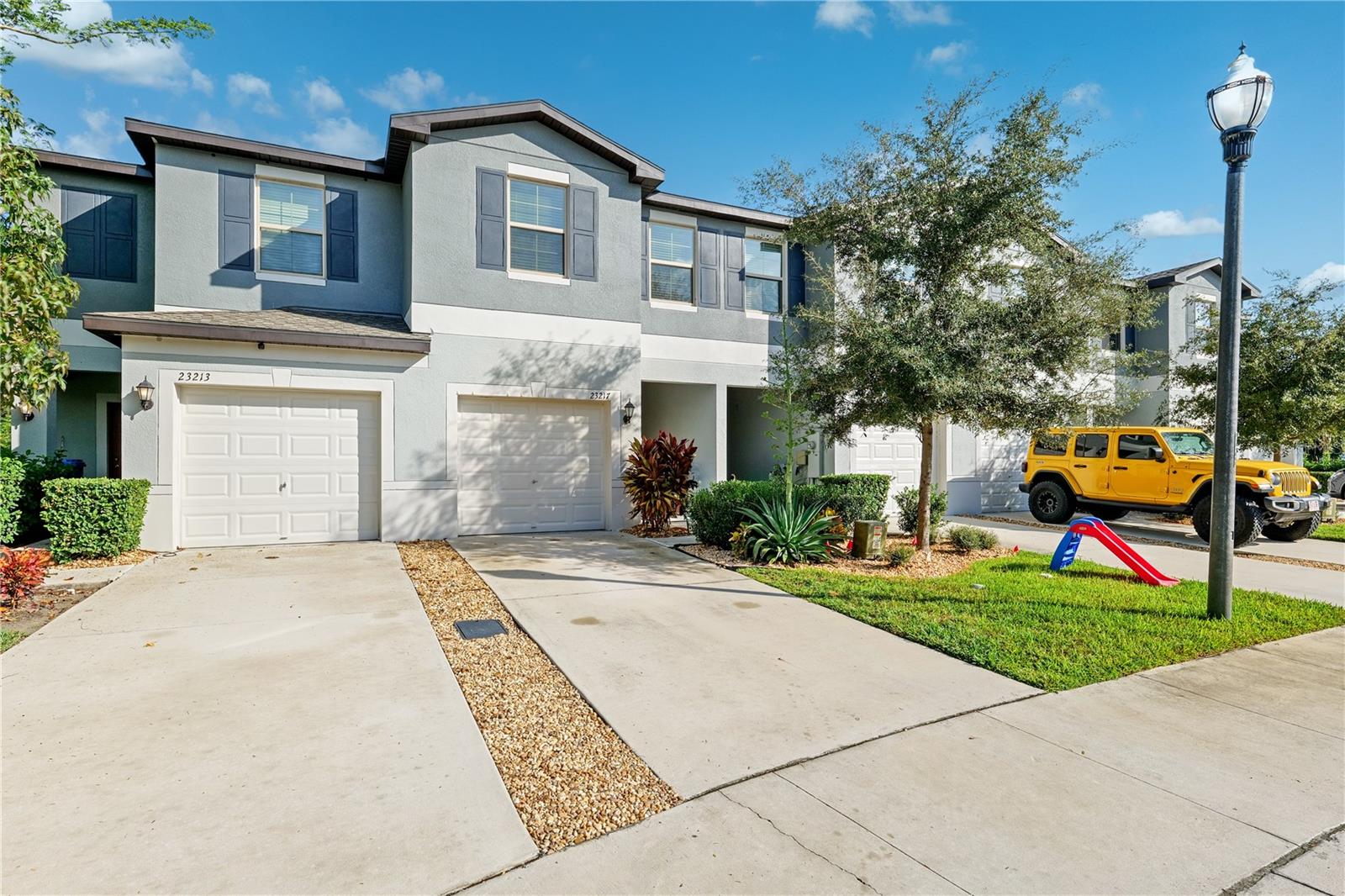 23217 Willow Glen Way Property Photo 3