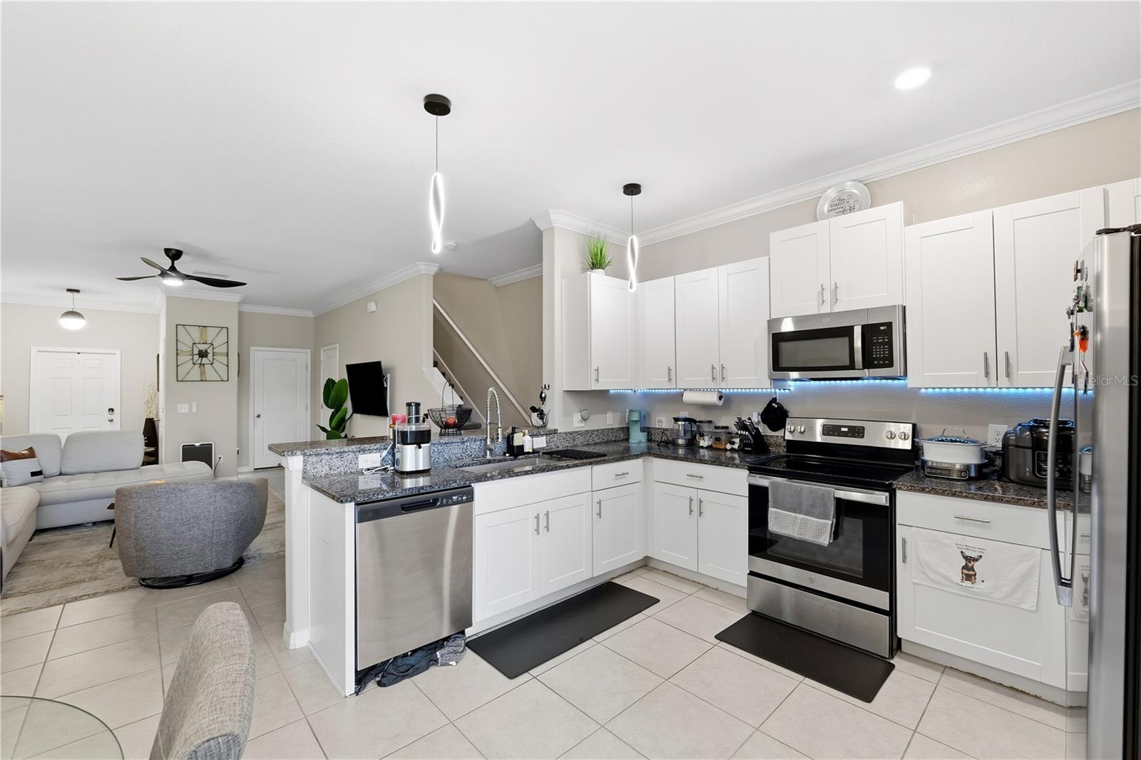 23217 Willow Glen Way Property Photo 12